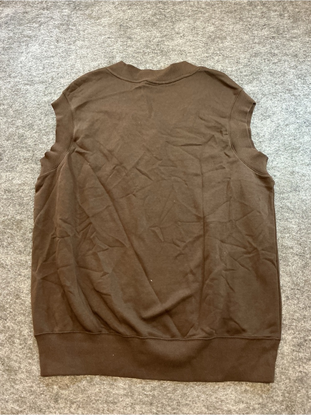 Nike Sleeveless V-Neck Sweatshirt Vest in Brown Size L-T - Picture 4 of 4
